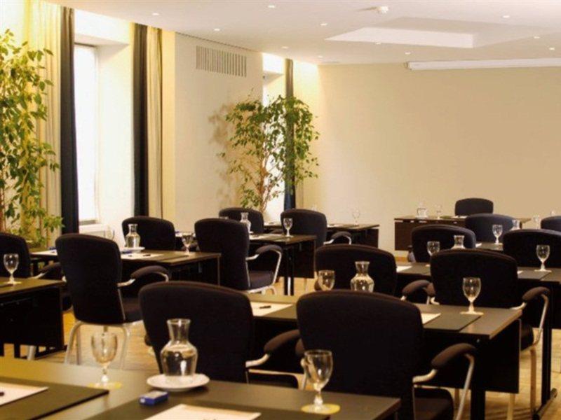 Hotel Nh Gent Sint Pieters Extérieur photo